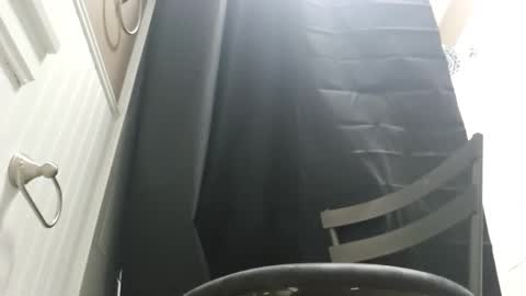 sexyladyeatingpussy online show from 2, 2, 2025