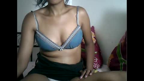 sexylarra12 online show from 29, 12, 2024