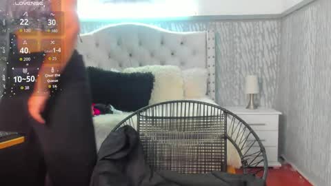 laura online show from 2, 4, 2026