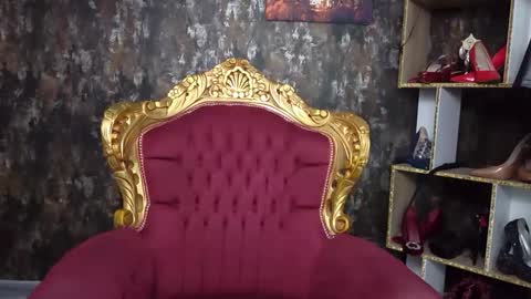 Snapshot of sexylilian chatting on 8, 5, 2026 Mistress Lilian Lestrange online show from 8, 5, 2026