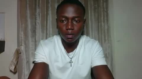 sexylinkebony2 online show from 26, 2, 2026