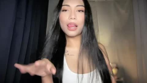 Snapshot of sexylovesappira chatting on 6, 6, 2026 maxine online show from 6, 6, 2026