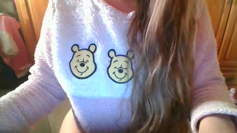 Snapshot of sexymisss24 chatting on 5, 2, 2025 sexymisss24 online show from 5, 2, 2025