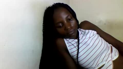 Snapshot of sexyneedle22 chatting on 14, 2, 2025 VIVIAN online show from 14, 2, 2025