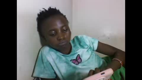 Snapshot of sexyneedle22 chatting on 19, 2, 2025 VIVIAN online show from 19, 2, 2025