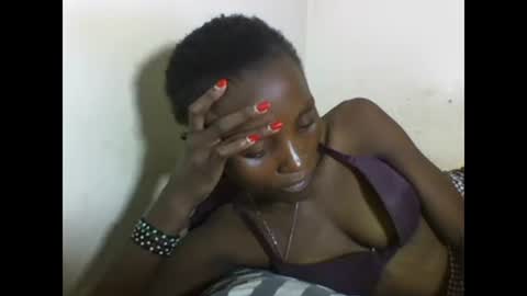 Snapshot of sexyneedle22 chatting on 24, 2, 2025 VIVIAN online show from 24, 2, 2025