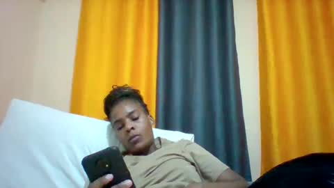 Snapshot of sexyqueen3457132 chatting on 5, 3, 2025 DOVY ACHIENG online show from 5, 3, 2025