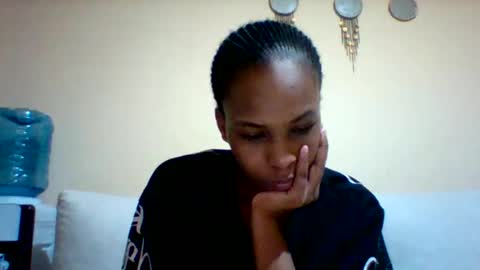 Snapshot of sexyqueen3457132 chatting on 27, 9, 2025 DOVY ACHIENG online show from 27, 9, 2025