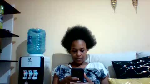 Snapshot of sexyqueen3457132 chatting on 29, 9, 2025 DOVY ACHIENG online show from 29, 9, 2025