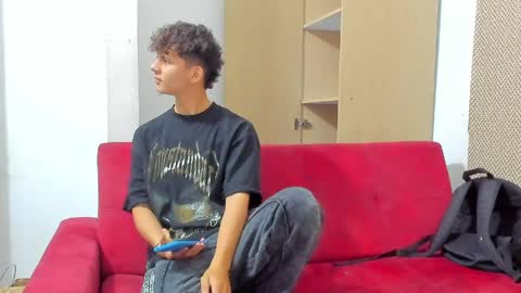 MATIAS-18   THIAHO -18  MAX-19  NICOKALY-19  CAIN-19   MOD ESTEBAN online show from 17, 4, 2026