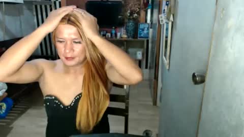 Snapshot of sexyseductionxx chatting on 2, 6, 2026 carl online show from 2, 6, 2026