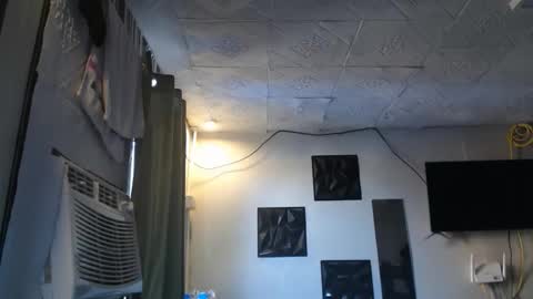 sexystrongcum online show from 27, 3, 2026