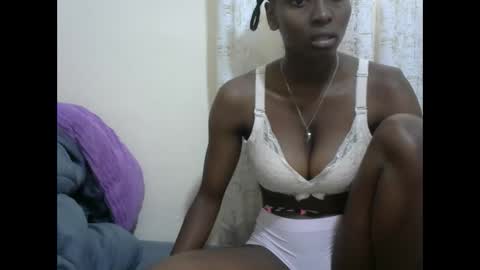 Snapshot of sexytinyy chatting on 19, 1, 2026 maria online show from 19, 1, 2026