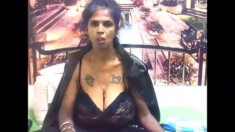 sexyva4u2luv online show from 27, 2, 2025