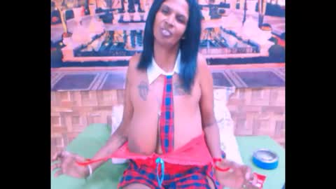 sexyva4u2luv online show from 3, 10, 2025