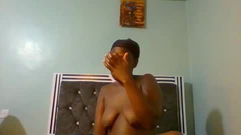 Snapshot of sexyvivy chatting on 14, 1, 2025 VIVIAN online show from 14, 1, 2025