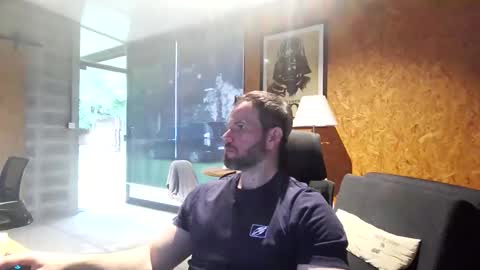 Snapshot of shad0w_hunter chatting on 18, 3, 2026 shad0w_hunter online show from 18, 3, 2026