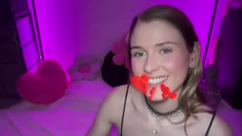 Snapshot of shadebabe chatting on 9, 7, 2026 shadebabe online show from 9, 7, 2026