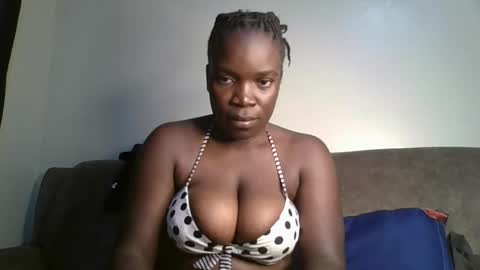 Snapshot of shadowsweet34 chatting on 2, 3, 2026 val online show from 2, 3, 2026