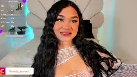 Snapshot of shairytovar chatting on 27, 9, 2025 shairytovar online show from 27, 9, 2025