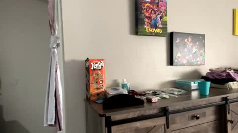 Shaman Woman online show from 4, 12, 2024