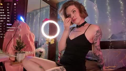 Snapshot of shameles_pussy chatting on 13, 12, 2024 shameles_pussy online show from 13, 12, 2024