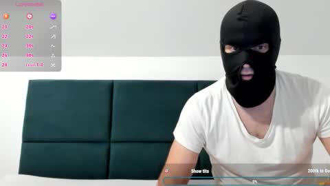 Snapshot of shamelesscouple2 chatting on 6, 11, 2025 shamelesscouple2 online show from 6, 11, 2025