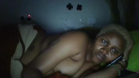 Snapshot of shana22222 chatting on 29, 4, 2026 shana22222 online show from 29, 4, 2026