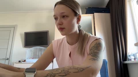 Snapshot of shanamihaly chatting on 30, 3, 2026 Christie online show from 30, 3, 2026