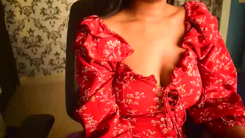 Snapshot of shanaya_indian chatting on 9, 9, 2025 shanaya indian online show from 9, 9, 2025