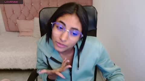 shanelle online show from 24, 1, 2025