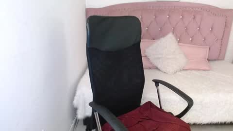 shanelle online show from 4, 2, 2025