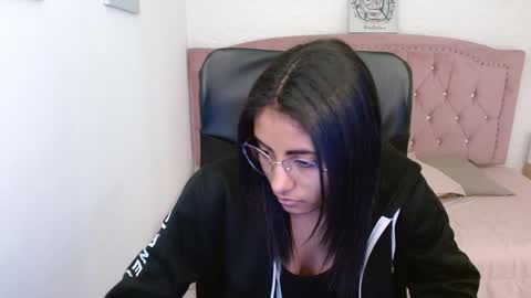 shanelle online show from 26, 2, 2025