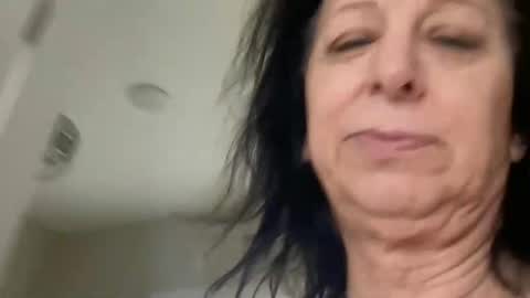 Snapshot of shannalicous chatting on 2, 11, 2025 Shannon Spears online show from 2, 11, 2025