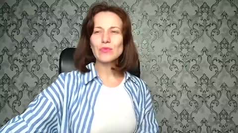 Snapshot of shannen_sweet chatting on 27, 11, 2025 Shannen online show from 27, 11, 2025