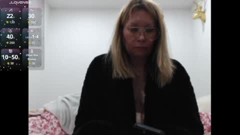 Shannon07 online show from 13, 6, 2026