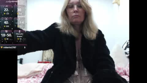 Shannon07 online show from 17, 6, 2026