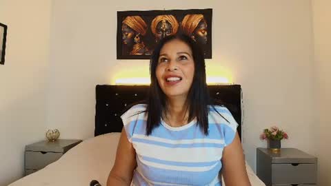 Snapshot of shanon_mature_ chatting on 24, 6, 2026 Shanon online show from 24, 6, 2026
