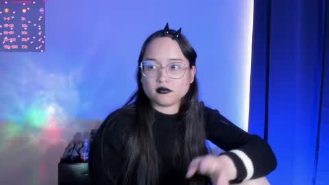 Cat-FOLLOWME and we talk IGshantal cerezo online show from 4, 11, 2025