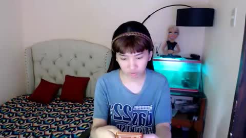 SHANTA FOX  s online show from 5, 2, 2026