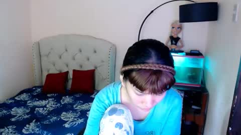 SHANTA FOX  s online show from 19, 2, 2026