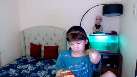 SHANTA FOX  s online show from 10, 3, 2026