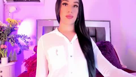 Snapshot of shantalgirs01 chatting on 12, 2, 2025 Shantal girls online show from 12, 2, 2025