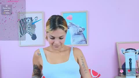 Snapshot of shantallvegga chatting on 10, 2, 2025 Shantall online show from 10, 2, 2025