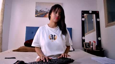 shara_soul online show from 28, 11, 2025