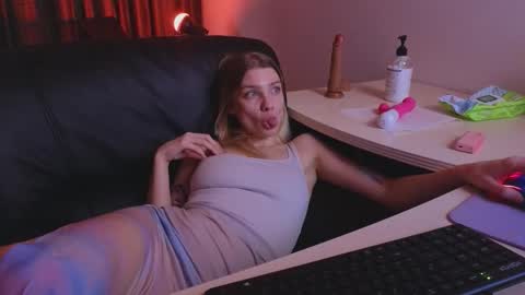 Candy online show from 15, 1, 2026