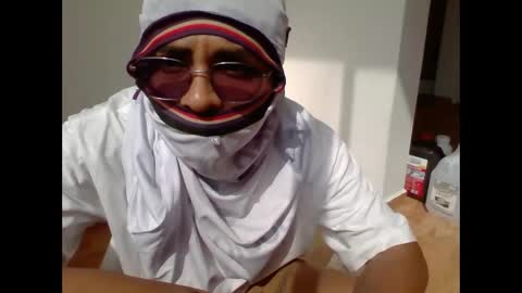 Sharkyoung online show from 23, 10, 2025