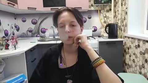 Sara online show from 11, 6, 2026