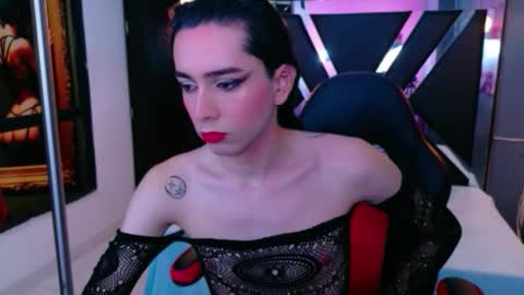 Snapshot of sharlon_ chatting on 9, 4, 2026 Sharlond online show from 9, 4, 2026