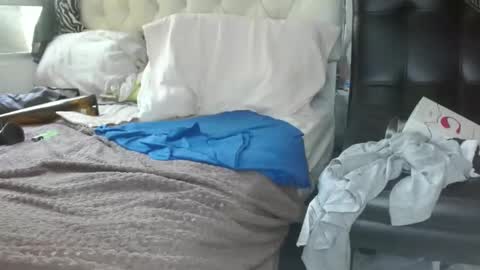 Snapshot of sharlot03 chatting on 10, 2, 2025 sharlot03 online show from 10, 2, 2025